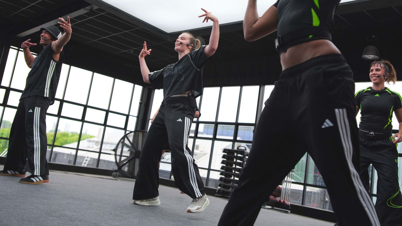 000GEN_IMG_BANNER_WEBSITE_LM_DANCE.jpg